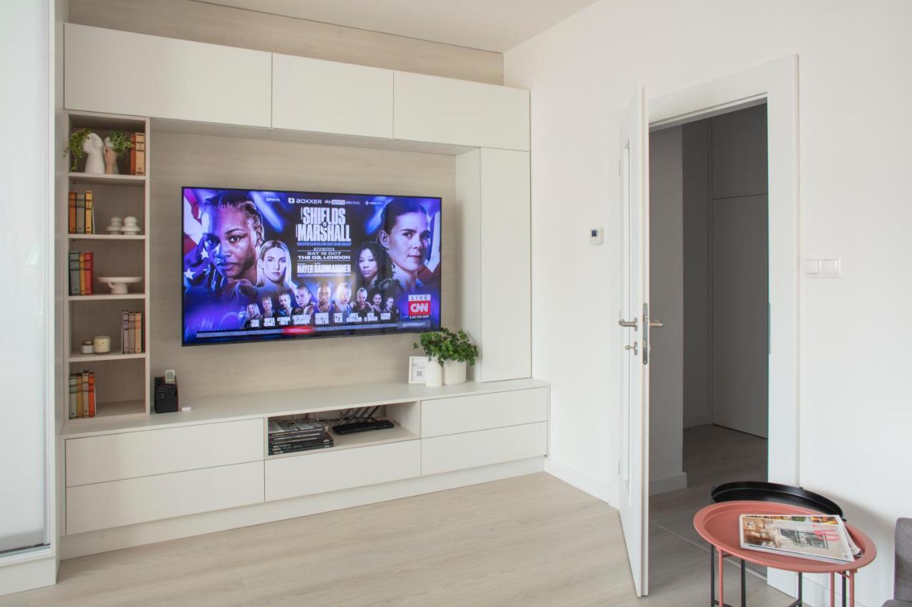Light Room By Zoom Apartments Bratislava Exterior photo
